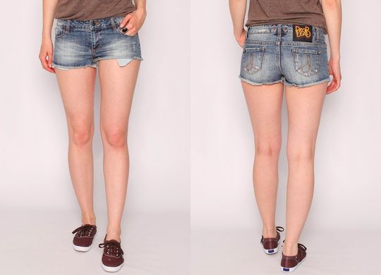 фото Женские джинсовые шорты Drop Dead Clothing - War Pig Denim Shorts синего цвета